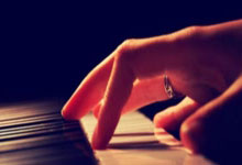 CCTV5体育频道高清直播手机版怎么用?这些技巧和特色你该知道!